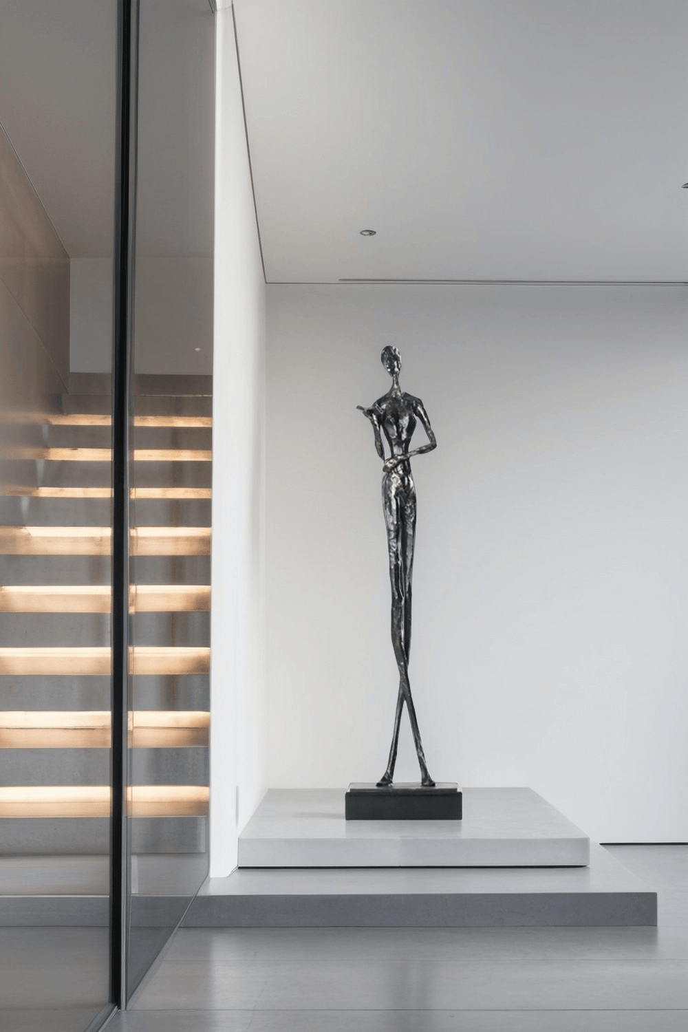Metal Human Sculpture Metal Figurine Decor Metal Human Figure Statue Art