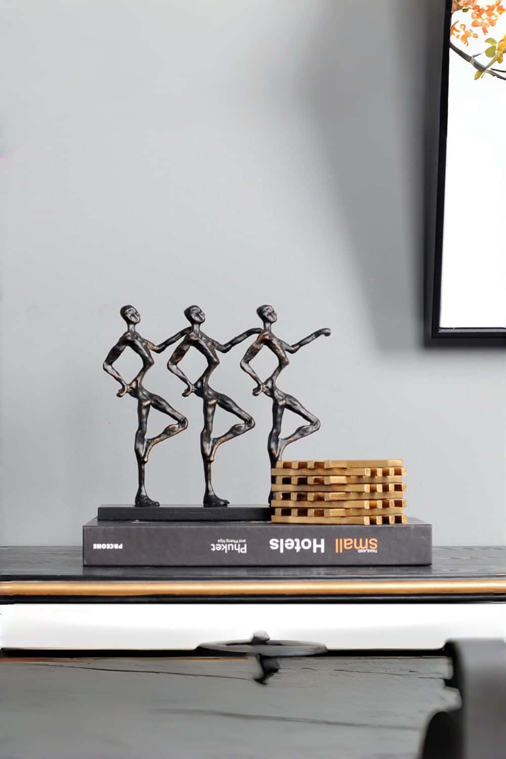 Metal Figure Sculpture Metal People Sculpture Aluminum Statue Metal Man Statue Man Of Steel Sculpture