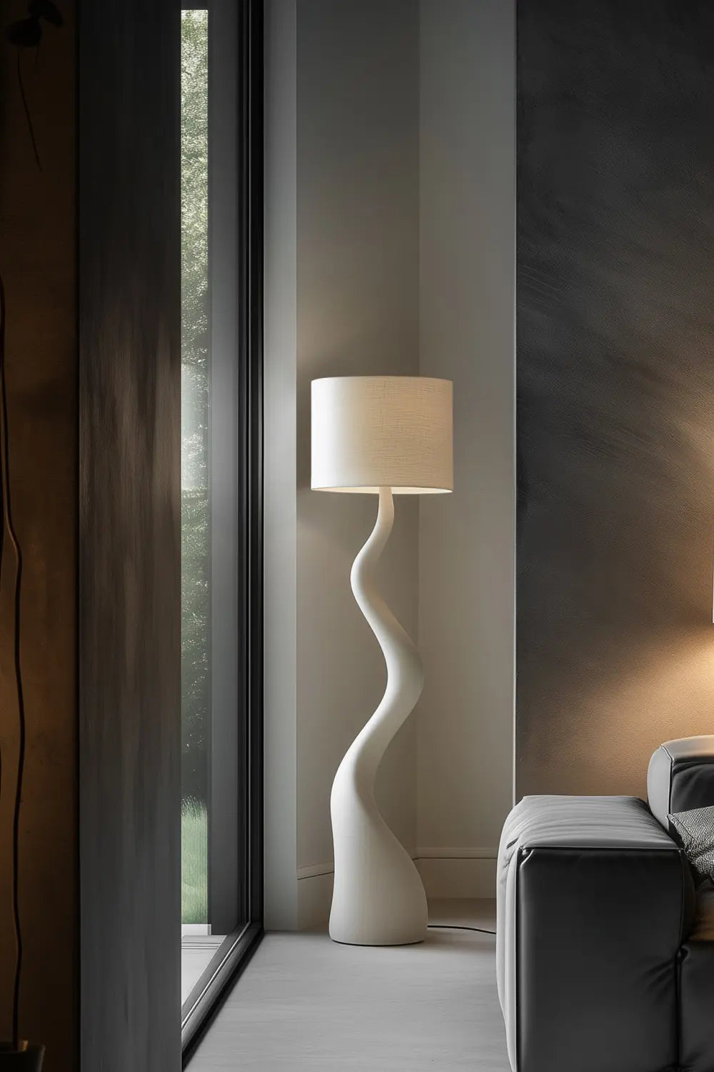 Modern Wooden Floor Lamp With Abstract Serpentine Form For Living Room Decor