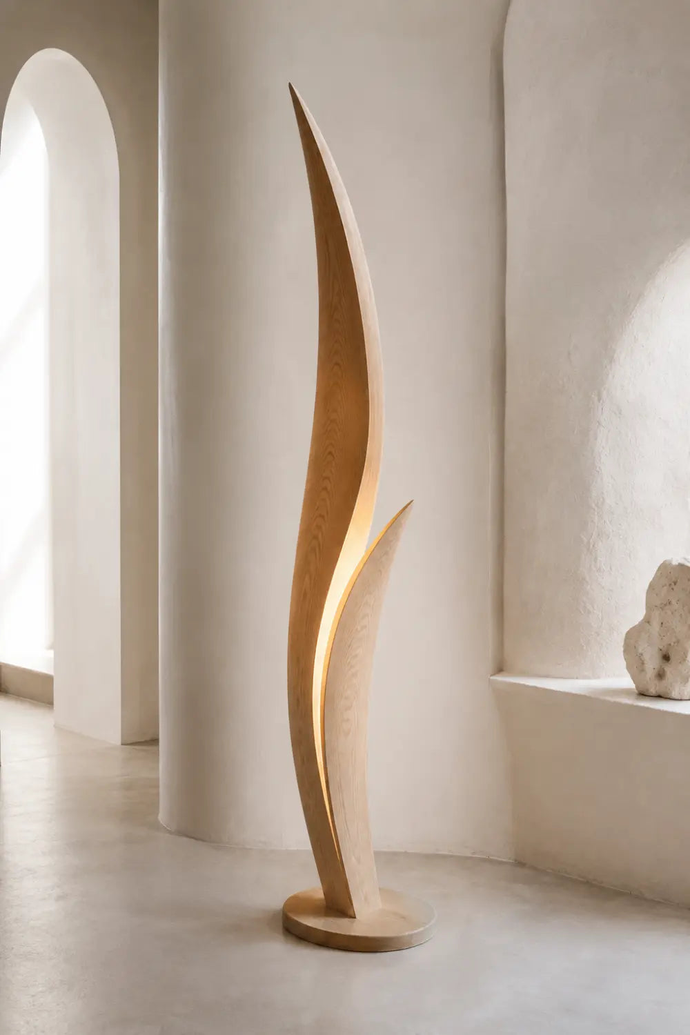 Modern Wooden Floor Lamp With Sculptural Curves And Warm Ambient Glow For Contemporary Living Rooms